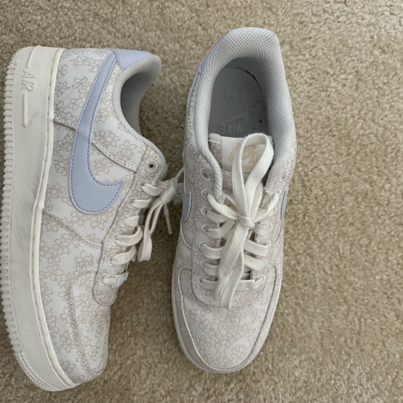 Nike air - Picture 2 of 2